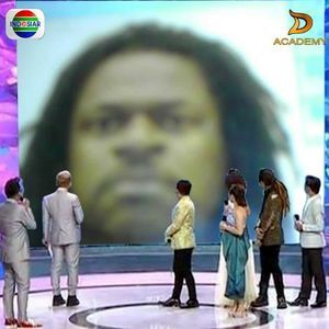 Meet your Posher, Leon